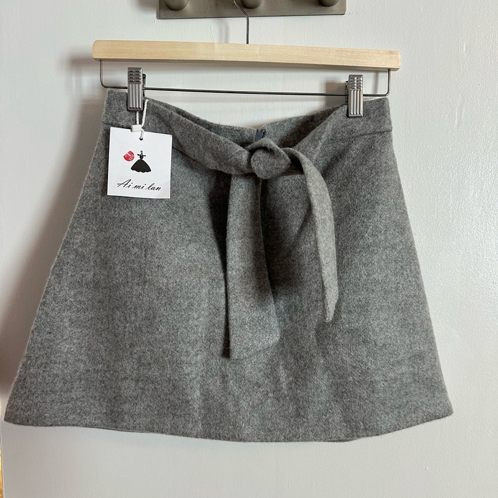 BNWT Women's Skirt